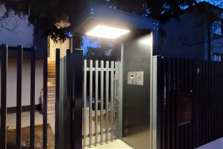 Alfen, siłownik roger zintegrowany ze słupkiem, ogrodzenie, aluminiowe